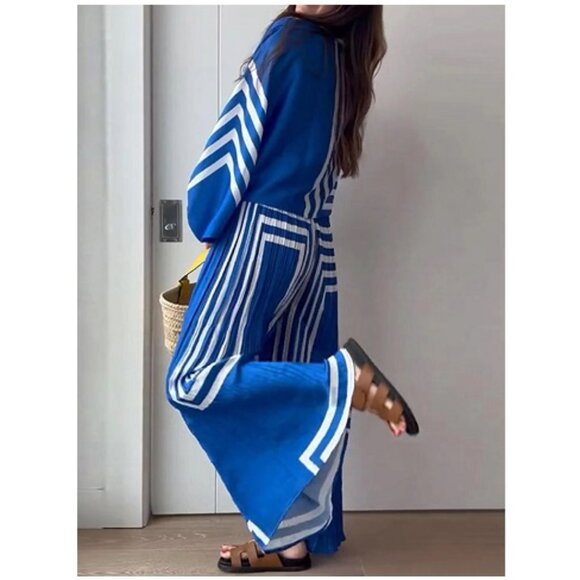 Commense Oversized Print Vacation Pants Set NWT, Size S/M - Picture 3 of 17